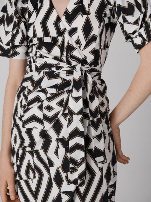 Modishmood.shop20407e0736 2